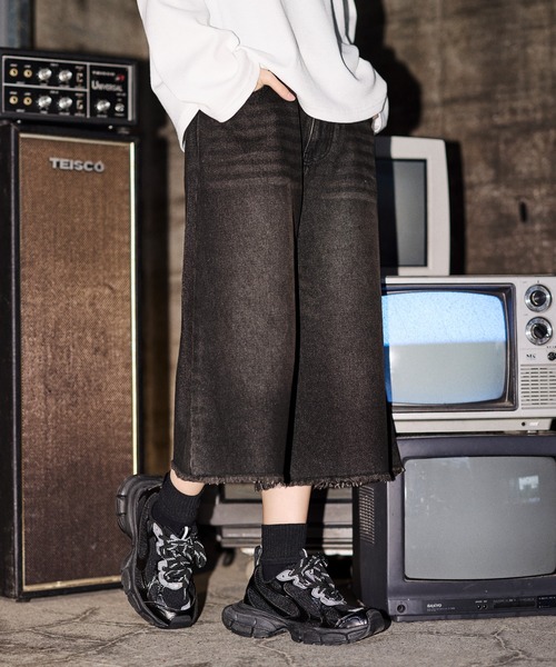 MSG（エムエスジー）の「ヴィンテージ加工オーバーバギージョーツ　ハーフデニム【UNISEX】（デニムパンツ・メンズ・ブラック/ブルー/カモフラージュ/ブラウン/ブラック系/ブルー系・S/M/L/XL）」の7枚目の写真