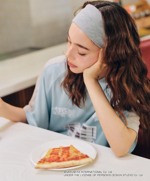 FOREVER 21（フォーエバー トゥエンティーワン）の「【ANGEL BLUE】ゲームシャツ（Tシャツ/カットソー・レディース・ナチュラル/ブルー/ブラック・FREE）」の6枚目の写真