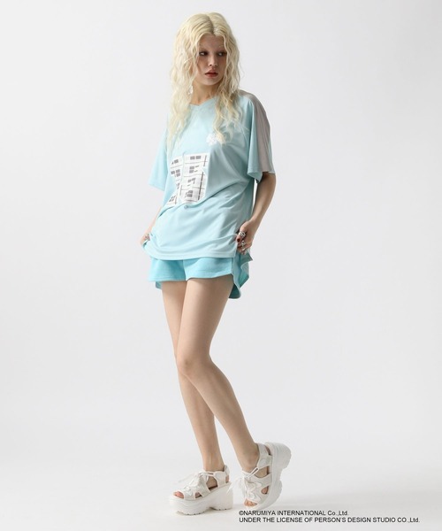 FOREVER 21（フォーエバー トゥエンティーワン）の「【ANGEL BLUE】ゲームシャツ（Tシャツ/カットソー・レディース・ナチュラル/ブルー/ブラック・FREE）」の10枚目の写真
