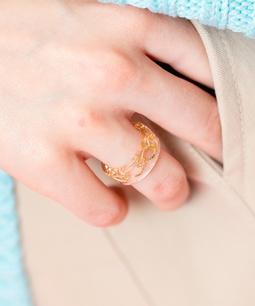 an meets zakka(アンミツザッカ)の「an meets zakka メタルチェーンインレジンリング(12号)(リング・レディース・ゴールド系/グレー/シルバー系/クリアブラウン・12号)」の10枚目の写真