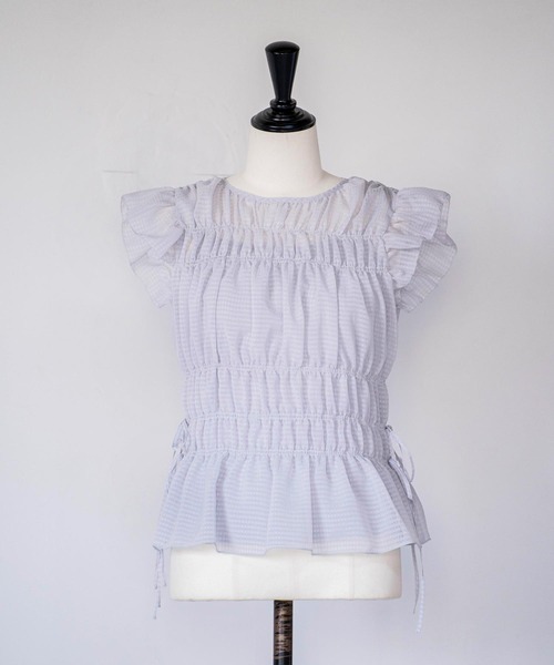 ノエラ Noela シャーリングTEEシャツ （オフホワイト） ノエラ Noela シャーリングTEEシャツ （オフホワイト