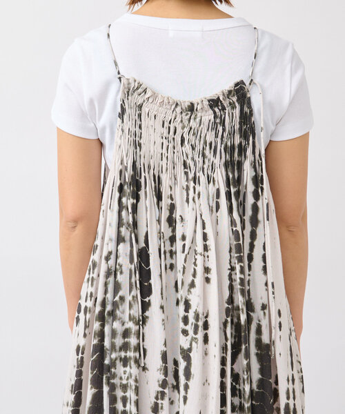 RIVE DROITE（リヴドロワ）の「【à Nice （ア ・ニース）】タイダイプリントキャミドレス（ワンピース・レディース・ブラック/カーキ・FREE）」の13枚目の写真