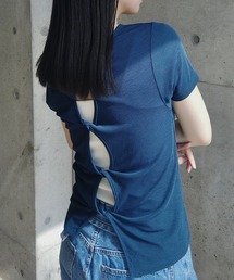 【 RIKA × forksy. 】ツイストデザイン 2way 半袖クルーネック コンパクトTシャツ