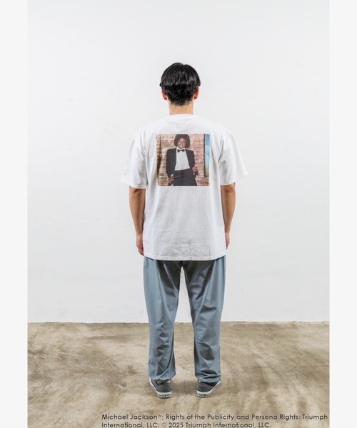 JUNKSOUL(ジャンクソウル)の「JUNK SOUL/MICHAEL JACKSON(マイケルジャクソン) PHOTO Tシャツ (M4)(Tシャツ/カットソー・メンズ・ホワイト/チャコールグレー・X-LARGE/LARGE/MEDIUM)」の14枚目の写真