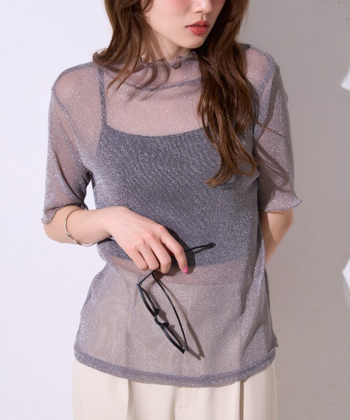 TRIANGLE PALETTE(トライアングルパレット)の「シアーラメ ハイネック半袖トップス /五分袖T(Tシャツ/カットソー・レディース・ホワイト/ブラック/グレー/オフホワイト・FREE)」の4枚目の写真