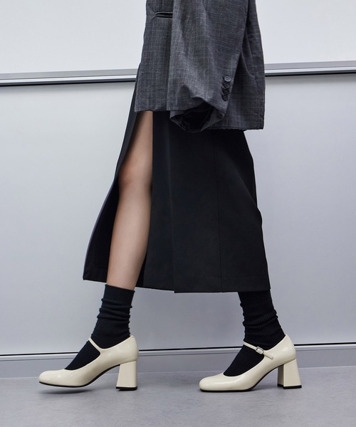 CHARLES & KEITH パテントブロックヒール メリージェーンパンプス パテントブロックヒール メリージェーンパンプス（パンプス