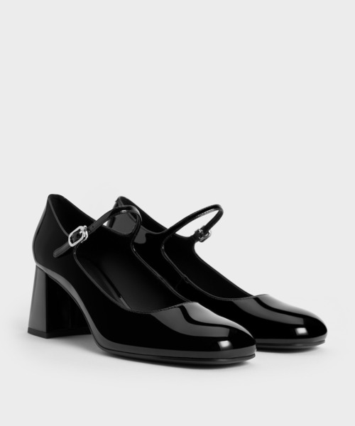 CHARLES & KEITH(チャールズ & キース)の「パテントブロックヒール メリージェーンパンプス(パンプス・レディース・オフホワイト/ブラック系その他6・22.5cm/23cm/23.5cm/24.5cm/25cm/25.5cm)」の12枚目の写真