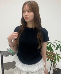 A'GEM/9 × .kom 『.KOM/ドットケーオーエム』サイドギャザー レース付き半袖Tシャツ