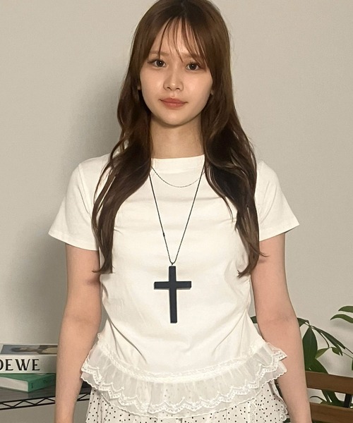 .KOM(ドットコム)の「A'GEM/9 × .kom 『.KOM/ドットケーオーエム』サイドギャザー レース付き半袖Tシャツ(Tシャツ/カットソー・レディース・アイボリー/ライトグレー/ブラック・FREE)」の18枚目の写真