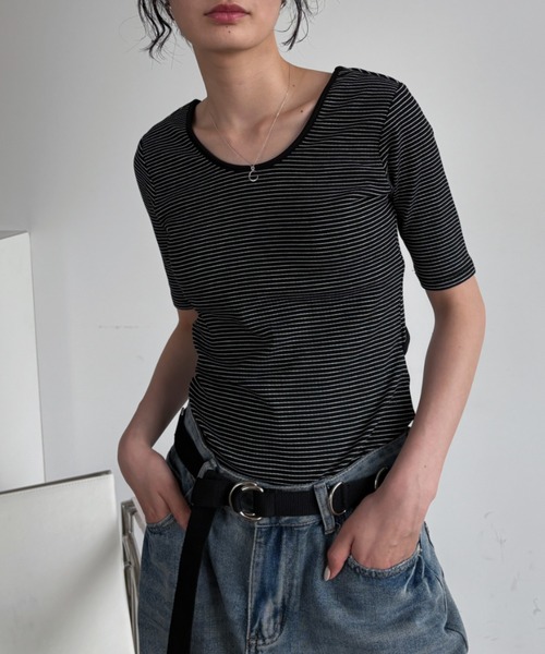 bita.（ビタ）の「バックオープンカップ付きリブトップス（Tシャツ/カットソー・レディース・ブラック/ホワイト・FREE）」の9枚目の写真