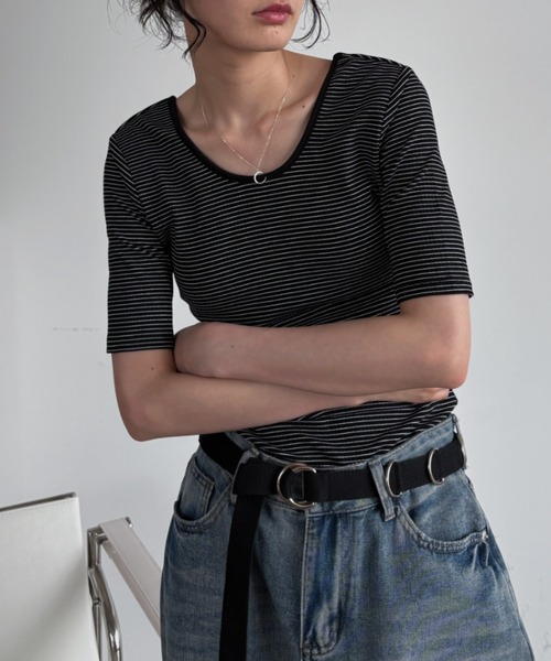 bita.（ビタ）の「バックオープンカップ付きリブトップス（Tシャツ/カットソー・レディース・ブラック/ホワイト・FREE）」の8枚目の写真