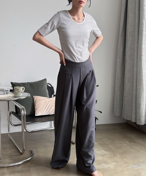 bita.（ビタ）の「バックオープンカップ付きリブトップス（Tシャツ/カットソー・レディース・ブラック/ホワイト・FREE）」の12枚目の写真