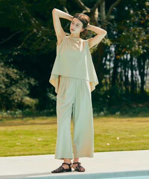 Julier Yoga and Relax(ジュリエヨガアンドリラックス)の「Julier Play撥水ノースリーブプルオーバー(タンクトップ・レディース・ブラック/ベージュ・FREE)」の8枚目の写真