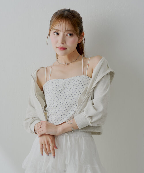 Chico（チコ）の「カップ付きフラワーキャミ（キャミソール・レディース・ホワイト系その他/ホワイト/ブラック・FREE）」の13枚目の写真