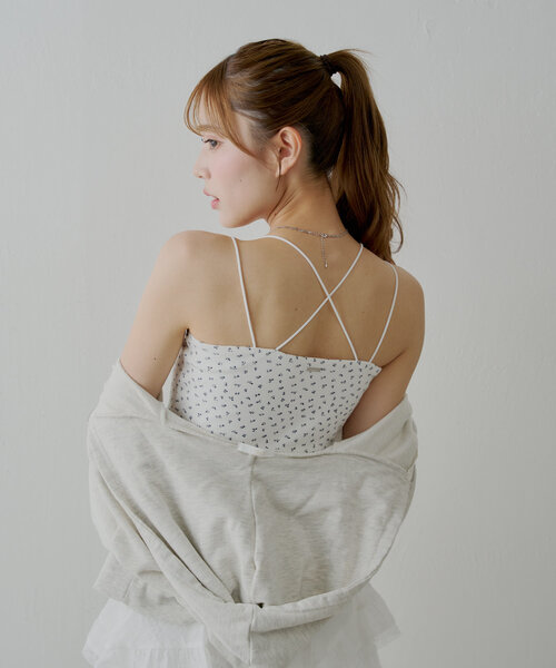 セール】胸刺繍パット付キャミソール（キャミソール）｜Chico