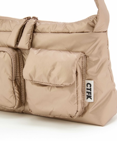 CONTROL FREAK / CTFK(コントロールフリーク)の「CONTROLFREAK/コントロールフリーク POCKETショルダー(ショルダーバッグ・レディース・シャンパン/シルバー/ブラック・ONE SIZE)」の22枚目の写真