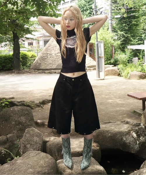 musubore(ムスボレ)の「【 select 】studs bermuda black denim PT / スタッズバミューダパンツ(デニムパンツ・レディース・ブラック・L/M)」の20枚目の写真