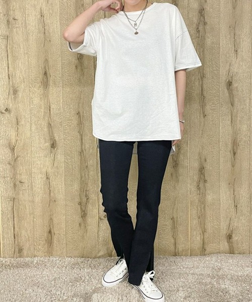 GORGE(ゴージ)の「《配色ステッチ×ラウンドヘム》レディース コットン 半袖Tシャツ ゆったり 体型カバー 春夏秋(Tシャツ/カットソー・レディース・オフホワイト/カーキ/ブラック/グレイッシュベージュ・F)」の8枚目の写真