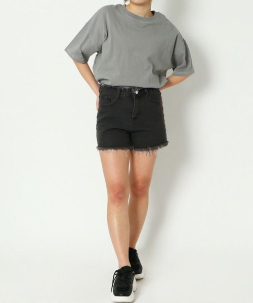 GORGE(ゴージ)の「《配色ステッチ×ラウンドヘム》レディース コットン 半袖Tシャツ ゆったり 体型カバー 春夏秋(Tシャツ/カットソー・レディース・オフホワイト/カーキ/ブラック/グレイッシュベージュ・F)」の11枚目の写真