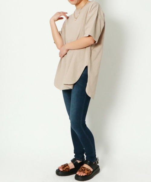 GORGE(ゴージ)の「《配色ステッチ×ラウンドヘム》レディース コットン 半袖Tシャツ ゆったり 体型カバー 春夏秋(Tシャツ/カットソー・レディース・オフホワイト/カーキ/ブラック/グレイッシュベージュ・F)」の12枚目の写真