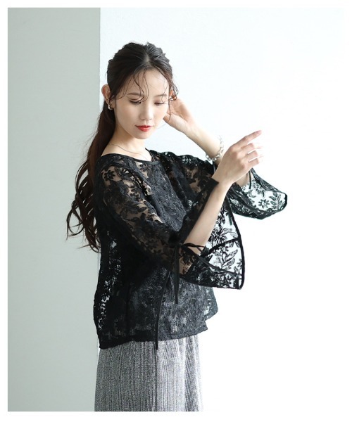 Sawa a la mode（サワアラモード）の「総花柄レースフレアスリーブブラウス（シャツ/ブラウス・レディース・オフホワイト/ブラック・FREE）」の12枚目の写真