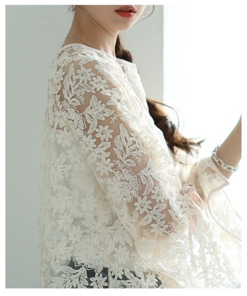 Sawa a la mode（サワアラモード）の「総花柄レースフレアスリーブブラウス（シャツ/ブラウス・レディース・オフホワイト/ブラック・FREE）」の20枚目の写真