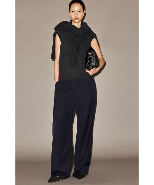 ワイドレッグテーラードツイルパンツ（スラックス）｜COS（コス）の