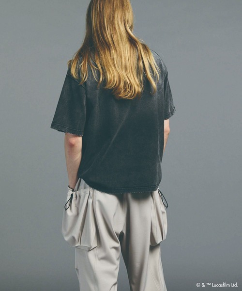 MAISON SPECIAL（メゾンスペシャル）の「《UNISEX》【MOVIE SERIES】「STAR WARS」Prime-Over Crew Neck T-Shirt/「スターウォーズ」プライムオーバークルーネックTシャツ【MAISON SPECIAL/メゾンスペシャル】（Tシャツ/カットソー・メンズ・ブラック/ダークブラック・1/2）」の7枚目の写真