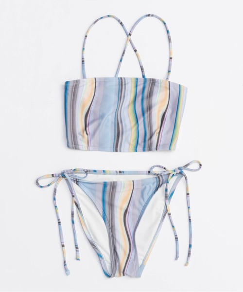 MAISON SPECIAL（メゾンスペシャル）の「【PISCESS×MAISON SPECIAL】Holographic Bikini/ホログラフィックビキニ（水着・レディース・レッド/ブルー・S/M）」の8枚目の写真