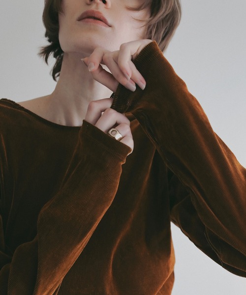 MANOF(マノフ)の「TULLE FLOCKED STRIPE TOPS(Tシャツ/カットソー・レディース・キャメル/イエロー/ブルー/ブラック/アイボリー・FREE)」の15枚目の写真