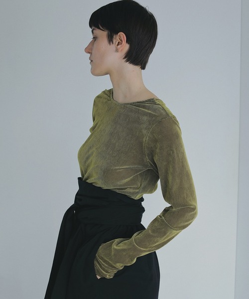 MANOF(マノフ)の「TULLE FLOCKED STRIPE TOPS(Tシャツ/カットソー・レディース・キャメル/イエロー/ブルー/ブラック/アイボリー・FREE)」の18枚目の写真