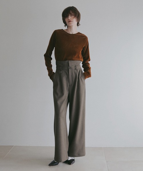 MANOF(マノフ)の「TULLE FLOCKED STRIPE TOPS(Tシャツ/カットソー・レディース・キャメル/イエロー/ブルー/ブラック/アイボリー・FREE)」の11枚目の写真