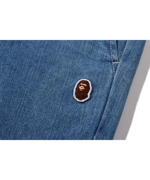 A BATHING APE（アベイシングエイプ）の「ONE POINT 1 PLEAT ELASTICATED DENIM PANTS（デニムパンツ・メンズ・ブラック/ライトインディゴブルー・LARGE/SMALL/MEDIUM/X-LARGE/XX-LARGE）」の5枚目の写真