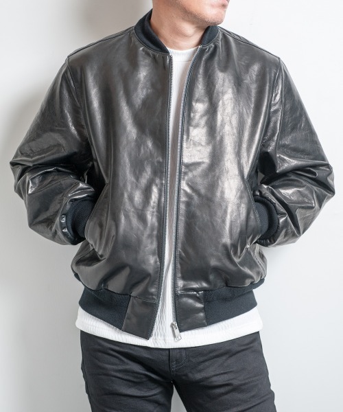 Buffalo Bobs(バッファローボブズ)の「AMY(エイミー)ラムレザー MA-1 フライトジャケット(MA-1・メンズ・ブラック・1/S/2/M/3/L/4(LL))」の4枚目の写真