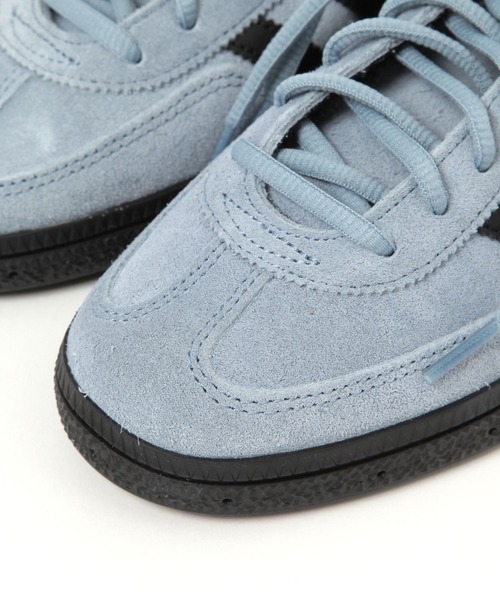 adidas(アディダス)の「【adidas(アディダス)】SPEZIAL(WOMEN)(スニーカー・レディース・ナチュラル/ブルー・MEDIUM/LARGE)」の4枚目の写真