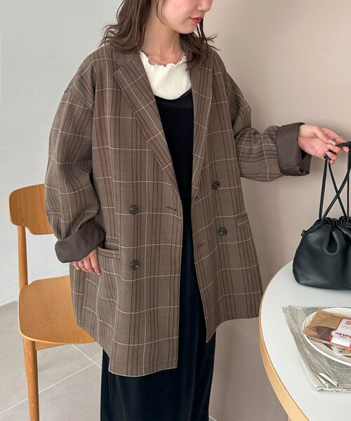 DISCOAT（ディスコート）の「【ユニセックス】チェックWブレストオーバージャケット（テーラードジャケット・レディース・ベージュ/ダークブラウン/ブラウン・FREE/SHORT）」の6枚目の写真