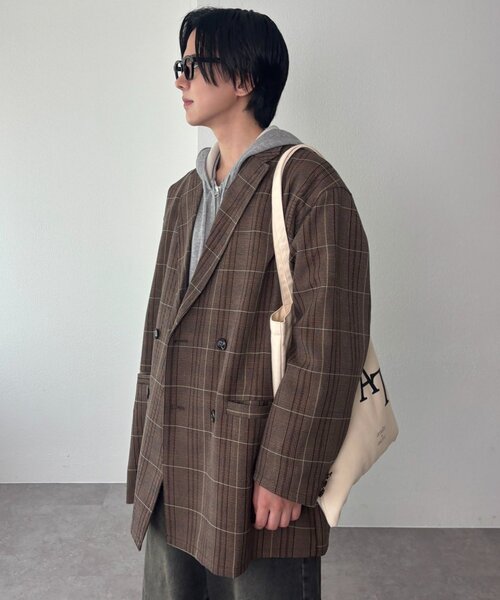 DISCOAT（ディスコート）の「【ユニセックス】チェックWブレストオーバージャケット（テーラードジャケット・レディース・ベージュ/ダークブラウン/ブラウン・FREE/SHORT）」の9枚目の写真