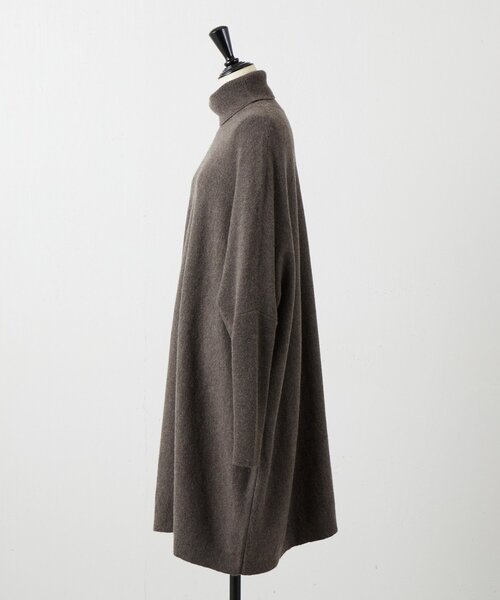 BEARDSLEY（ビアズリー）の「タートルビッグニット(ロング)（ニット