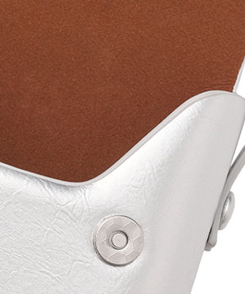 GENERAL IDEA(ジェネラルアイデア)の「GENERAL IDEA/ジェネラルアイディア crack square mini bag ポシェット(ショルダーバッグ・レディース・ブラック/シルバー・FREE)」の11枚目の写真