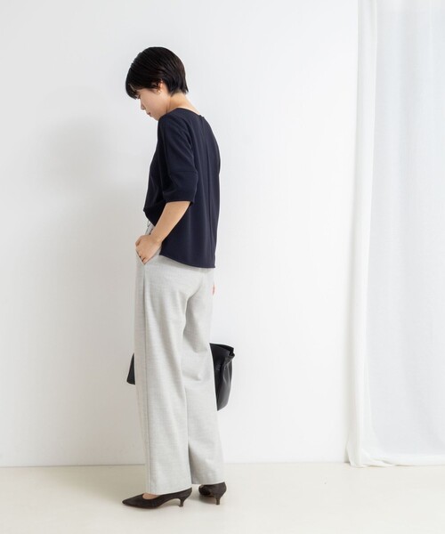 NOLLEY’S Sophi(ノーリーズソフィ)の「《セットアップ対応》カットジョーゼットコクーンスリーブプルオーバーブラウス(シャツ/ブラウス・レディース・ネイビー/ベージュ/ブラック・38)」の22枚目の写真