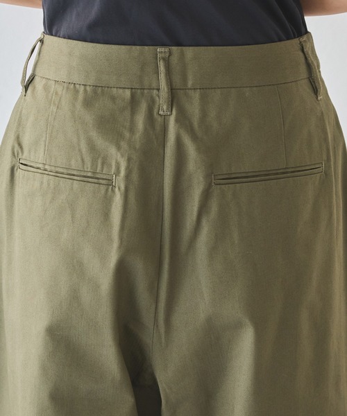 A110A2ページ ツータックヘリンボーンワイドスラックス（スラックス）｜LAVEANGE