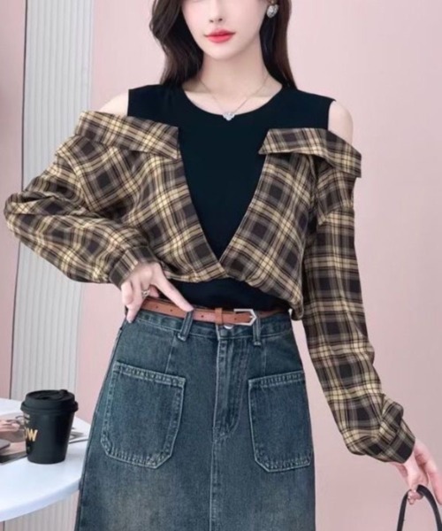 gossip!ロサンゼルス(ゴシップロサンゼルス)の「レオやリングデザインチェックシャツトップス(Tシャツ/カットソー・レディース・ブルー/ブラウン・M)」の2枚目の写真