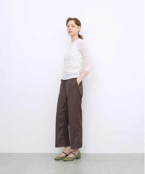 Launa lea（ラウナレア）の「【26秋冬新色】バックル付きストラップパンプス(0609)（パンプス・レディース・ブラック/ダークブラウン/ボルドー/ホワイト系その他/ベージュ系・22.0cm/22.5cm/23.0cm/23.5cm/24.0cm/24.5cm/25.0cm）」の9枚目の写真
