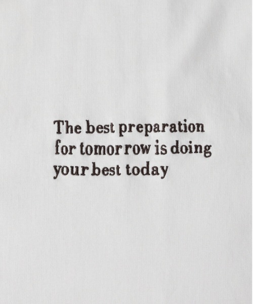 Right-on（ライトオン）の「【見た目は秋、機能は夏】【HONEYSUCKLE ROSE】インレイロゴＴシャツ(接触冷感/UVカット)（Tシャツ/カットソー・レディース・キナリ/ダークグレー/オフホワイト/レッド・M/S/L）」の11枚目の写真