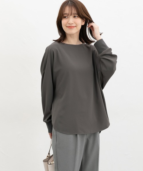 Honeys（ハニーズ）の「ドルマンブラウス（シャツ/ブラウス・レディース・ボルドー/ブラック/グレイッシュベージュ/チャコール・M/LL/L）」の3枚目の写真