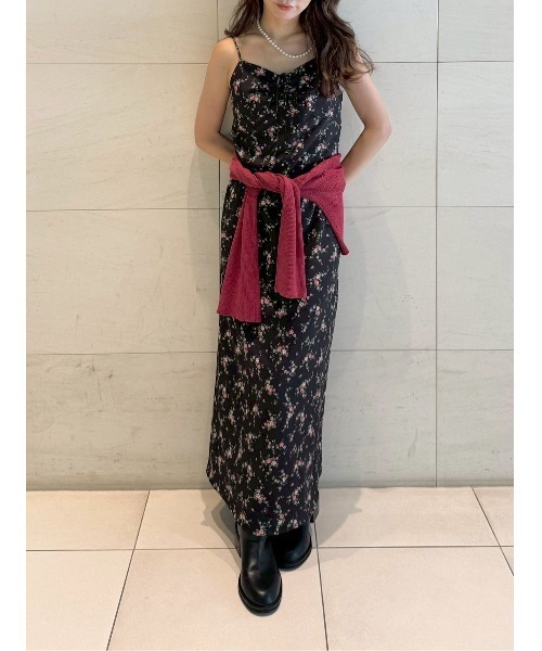 LILY BROWN（リリーブラウン）の「ニットカーデセットバリエーション