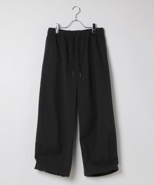 HEREIAM（ヘレイアム）の「【HEREIAM MEN】RENUストレッチタフタ使用。撥水フォルムパンツ（その他パンツ・メンズ・カーキ/ブラック・MEDIUM/LARGE）」の13枚目の写真