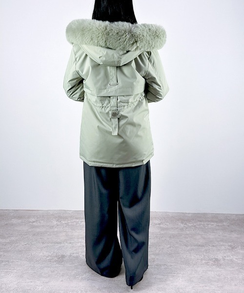 セール】【ふわふわファーで包まれる、冬映えモッズコート】裏