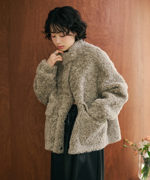LAULEN（ローレン）の「wool boa double pocket coat /ウールボアダブルポケットコート（その他アウター・レディース・ベージュ/ブラウン/チャコールグレー/グレイッシュベージュ・FREE）」の5枚目の写真