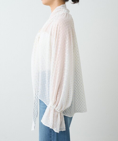 RIVE DROITE（リヴドロワ）の「【上品に華やぐ】フォイルドットボウタイブラウス（シャツ/ブラウス・レディース・ブラウン/オフホワイト・FREE）」の21枚目の写真